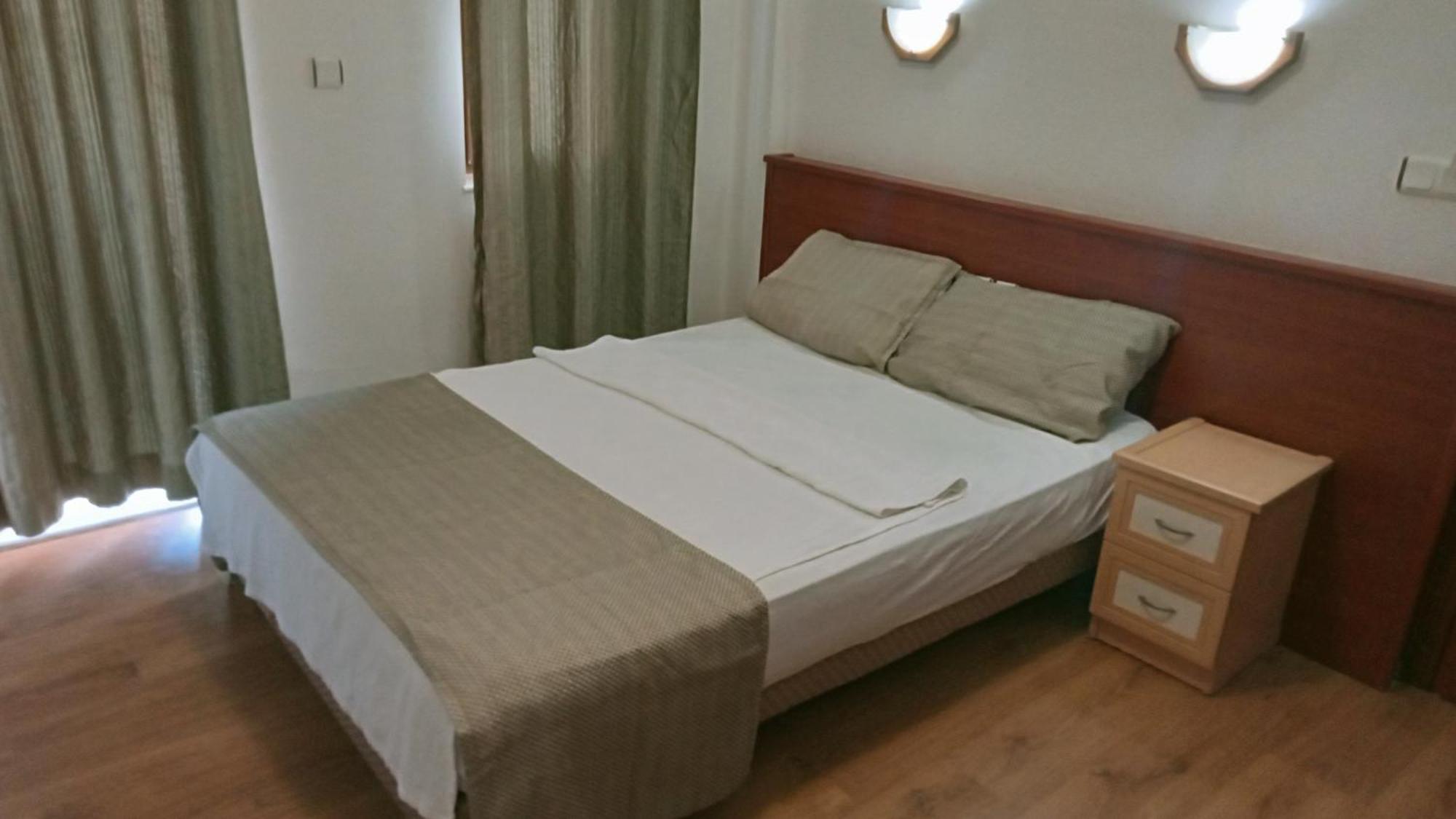London House Otel
